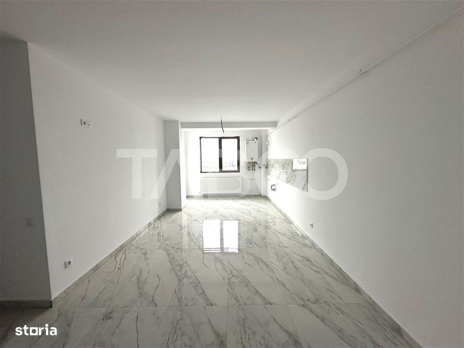 Apartament de vanzare 3 camere decomandate strada Doamna Stanca