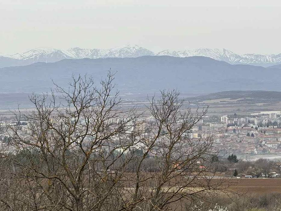 Продавам вила в местност Крушевски баир