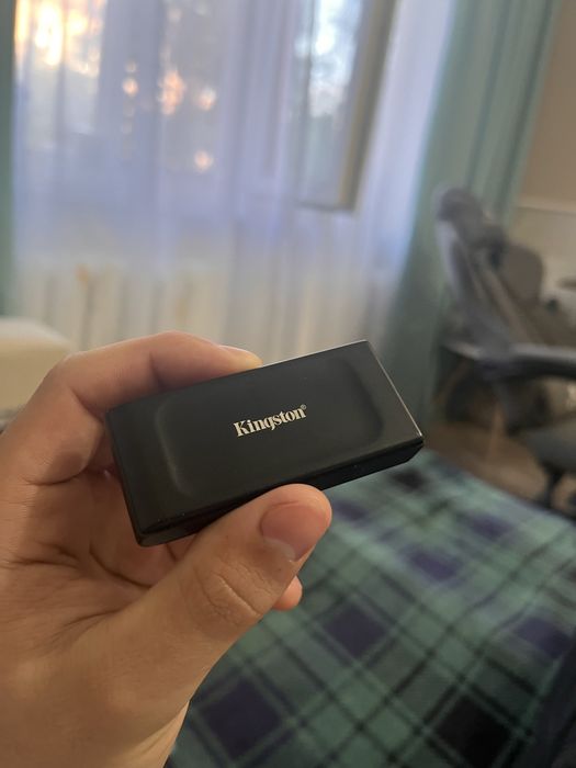 Ssd Kingston внешний 1тб