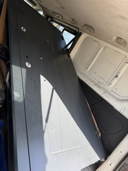 Външна метална врата