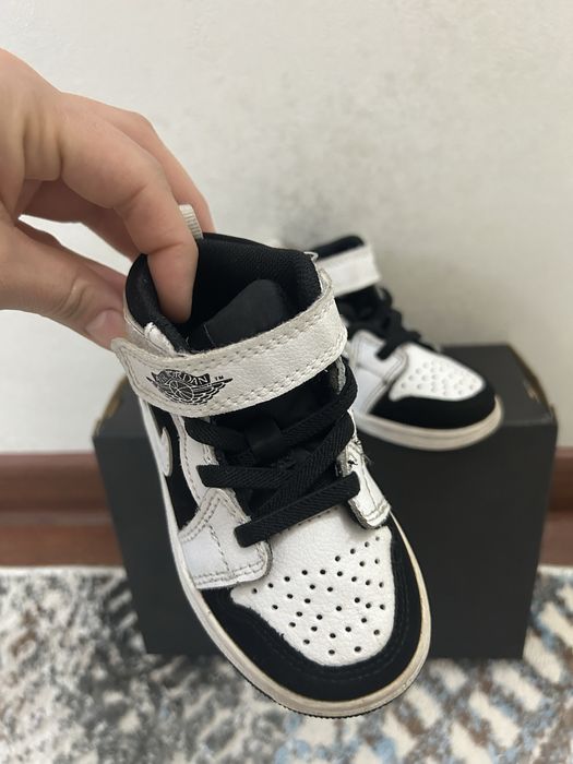 Кроссовки air jordan на мальчика