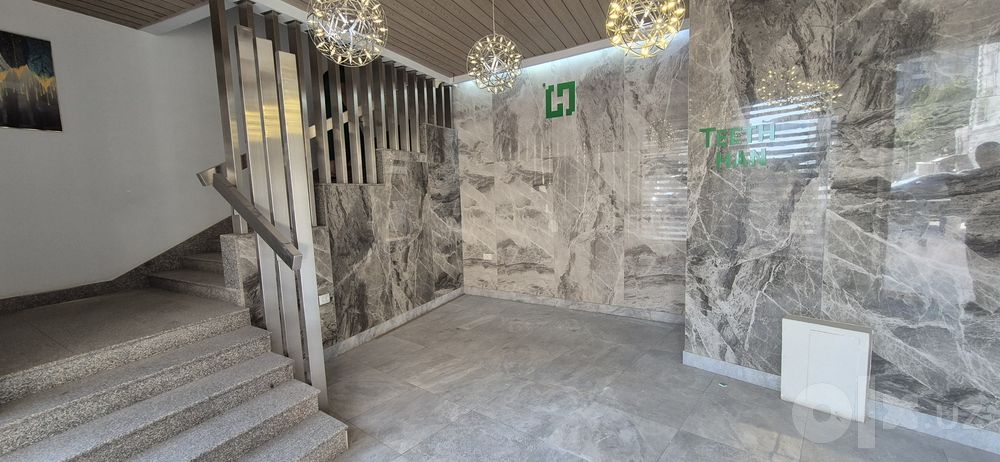 Аренда Офис 330м²