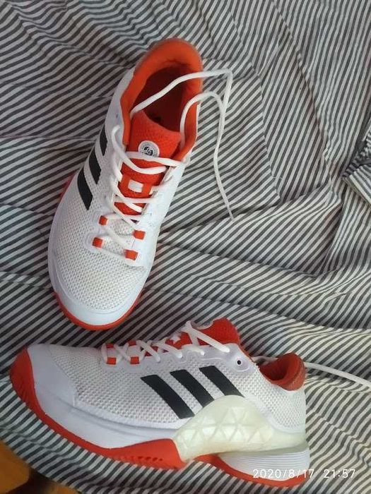 Кроссовки Adidas Barricade