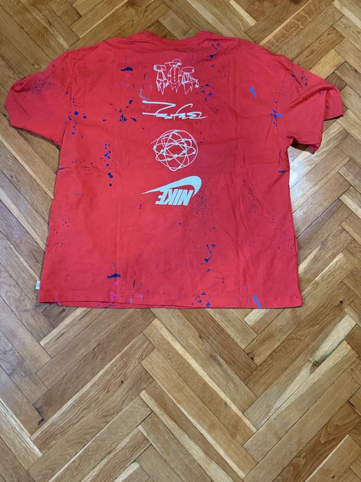 Тениски на nike u hugo