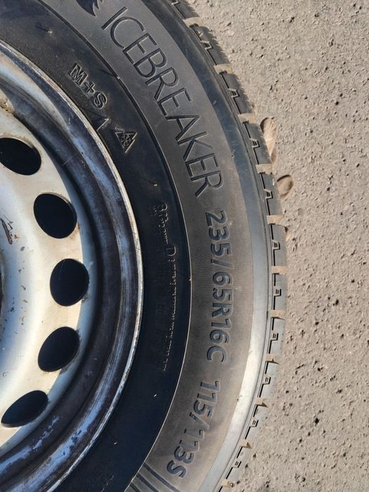 Anvelope 235/65/16 c