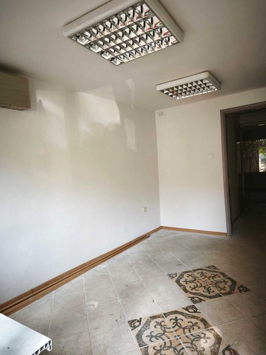 Помещение под наем, Лятно кино Тракия, Варна