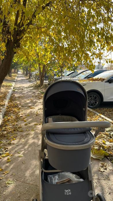 Продается детская коляска