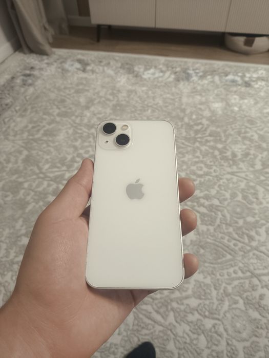 Продам Iphone 13