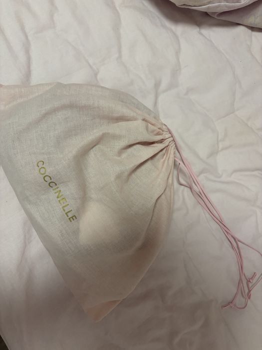 Чисто нова чанта Coccinelle