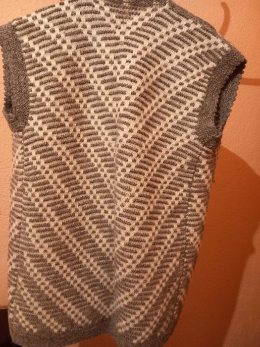 Шарен елек 100 вълна