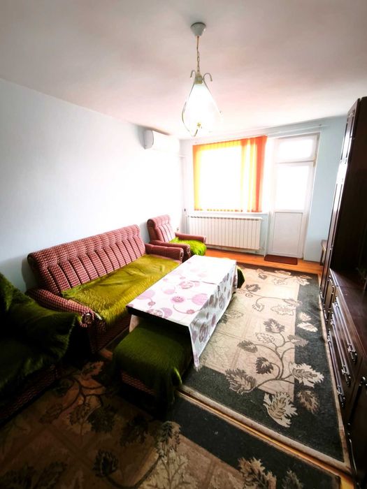 Продавам масивна къща в гр. Перник кв. Байкушева махала