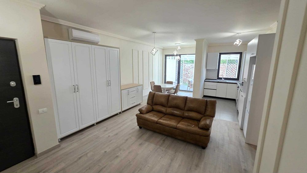 Inchiriez Apartament Lux 2 Camere Rond Alba-Iulia/Decebal/Unirii + Curte