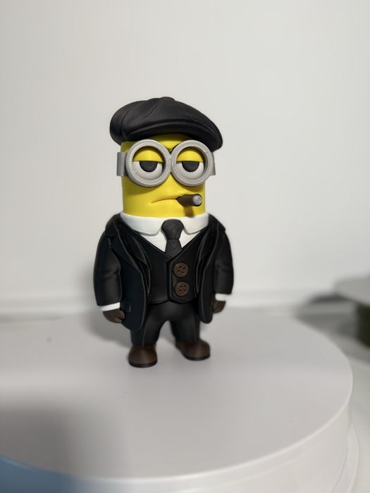 Minions peaky blinder figurine