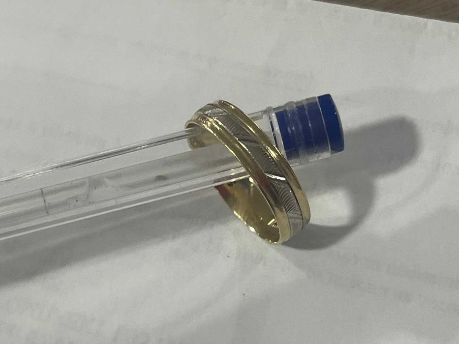 Златен пръстен тип халка 3.2гр