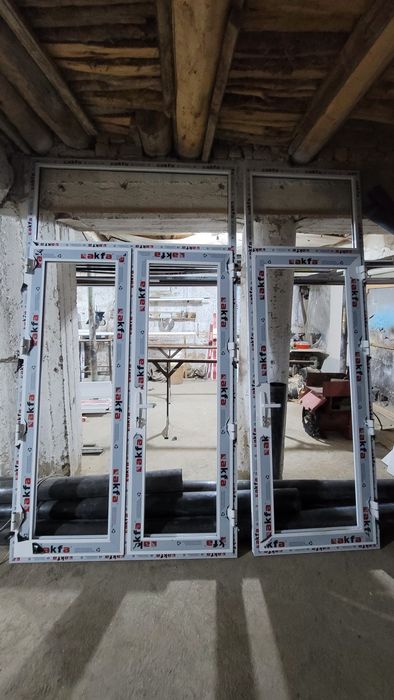 Akfa eshik va romlar