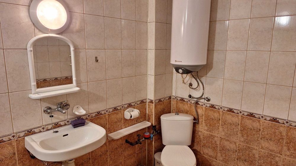 Дава се под наем Двустаен апартамент в Варна, Чайка - 77 кв.м за 408 € - Снимка #5