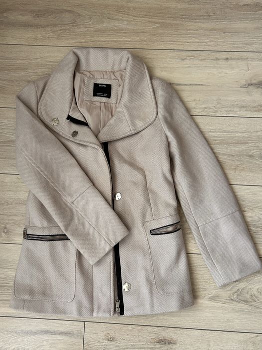 Дамско палто Bershka