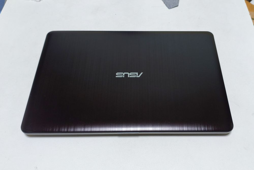 Ноутбук Asus Core i3-6006U продам