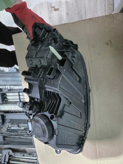 Far dreapta Led Dacia Duster 3 Dacia Bigster cod 260107725R