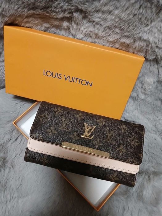 Portofele Diferite Marci *calitate premium*