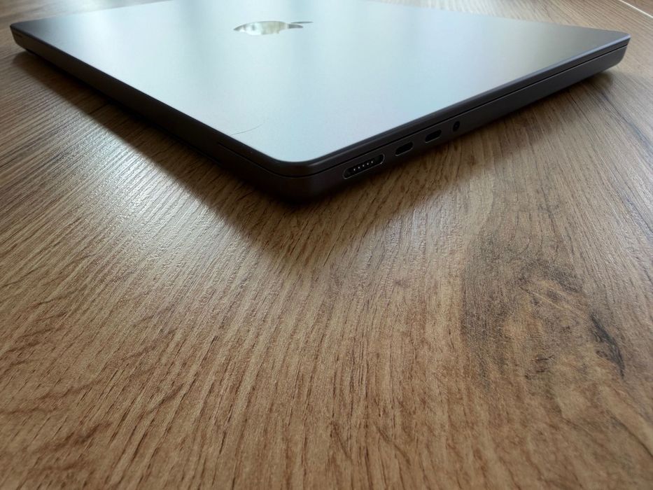 MacBook Pro 14" M3 PRO 11-CORE CPU/14-CORE GPU/18GB RAM/ 512GB SSD