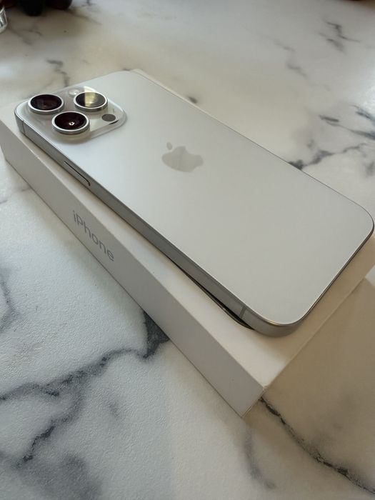 Iphone 15 Pro max silver 256 gb