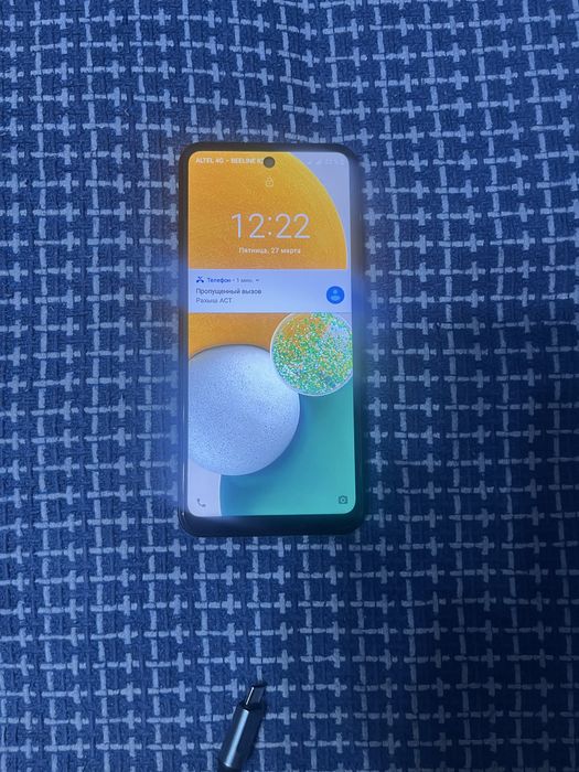 Продам самсунг А84 5G 512gb в