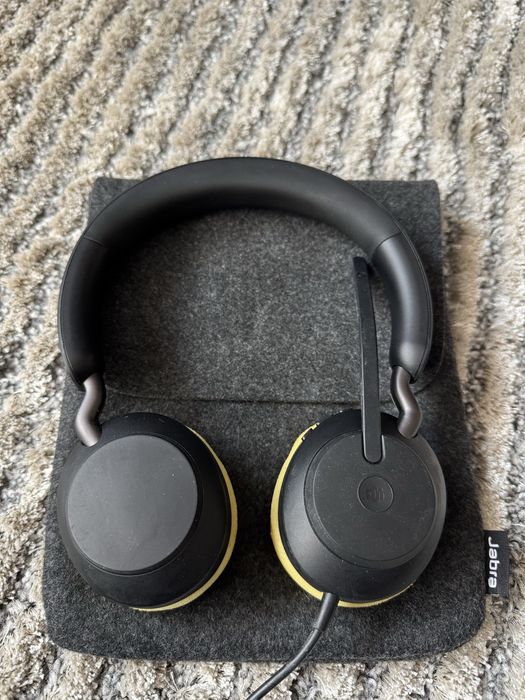 наушники Jabra Evolve2 40