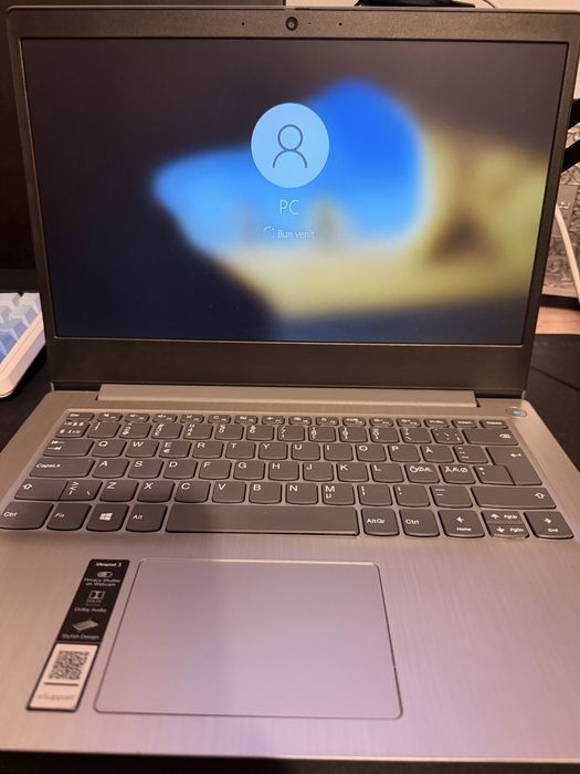 Laptop Lenovo Idealpad 3