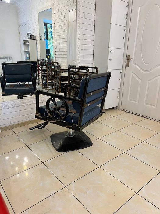 Кресло для парихмахеров