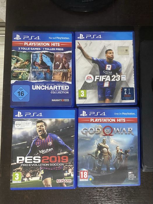 PlayStation 4 Slim