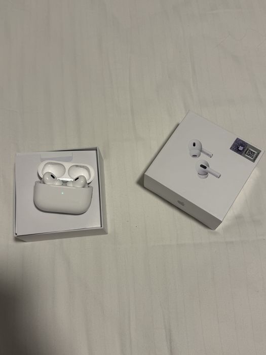 Air pods pro нови