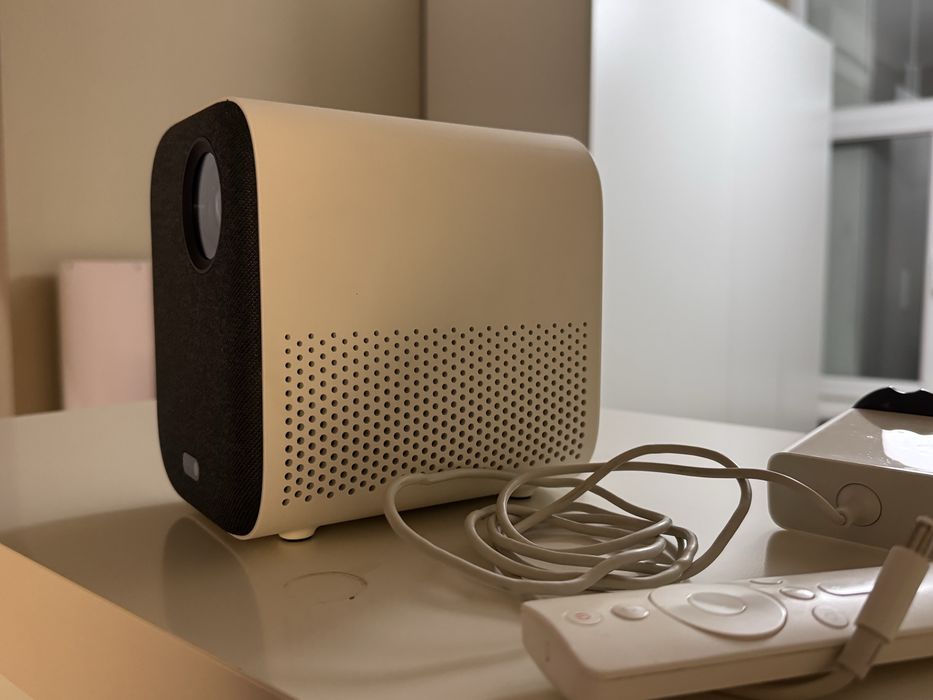 Проектор Xiaomi Mi Smart Projector 2
