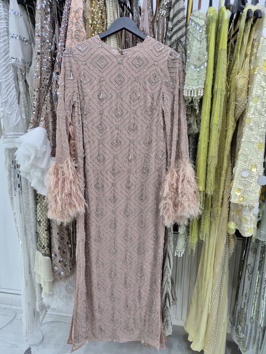 Rochie midi bijuterie Asos