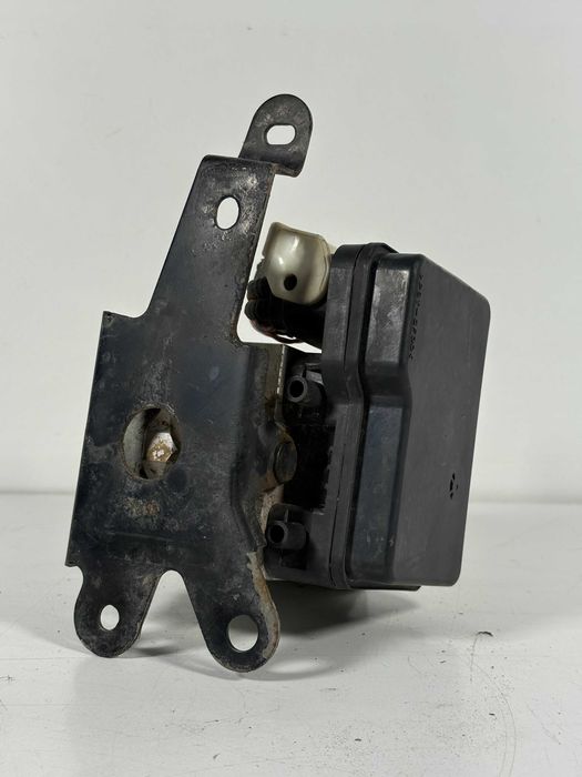АБС Помпа Тойота Хайлукс 2.5 Дизел 144 кс ABS Pompa Toyota Hilux 2.5D 144hp OEM: 44510-71030