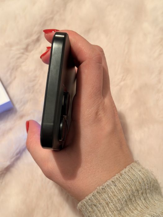 Vand iPhone 16 Pro Max 256GB, Negru