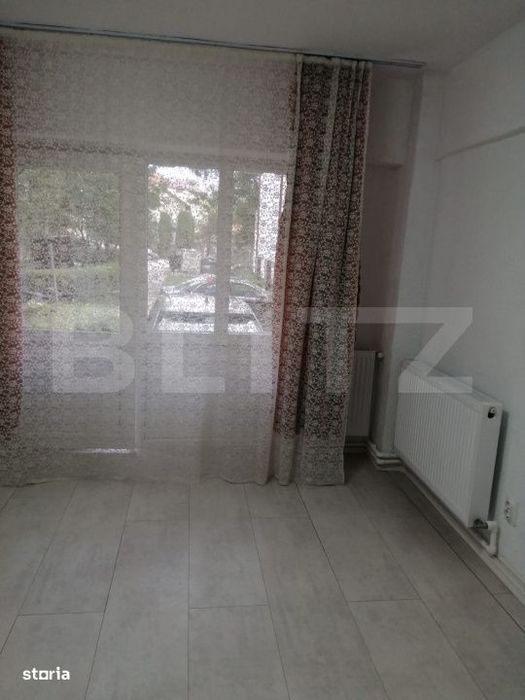 Garsoniera/spatiu comercial de vanzare, parter inalt, 32 mp -  zona Se