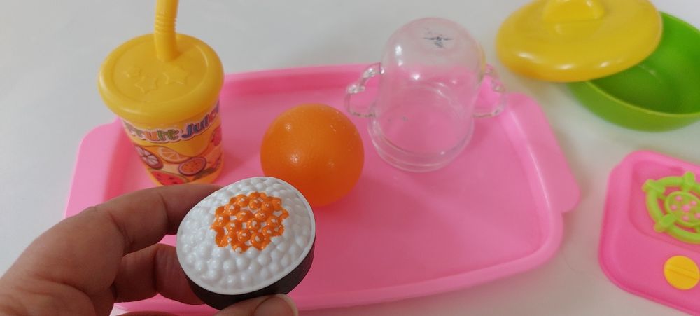 Игрушки по 500 тг