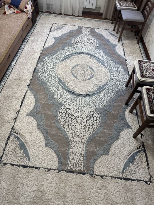 Продам ковер 2,5*4