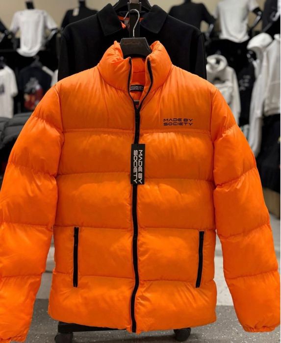 Trening MADE BY SOCIETY 300 lei mai multe modele in privat