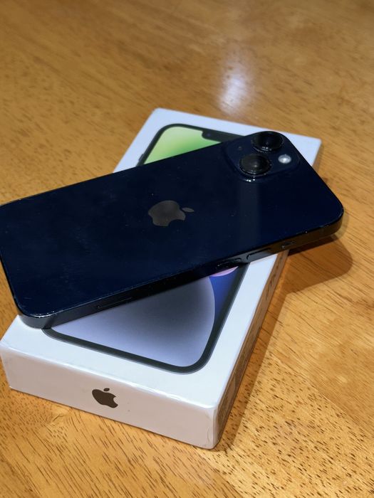 iPhone 14 с гарантией