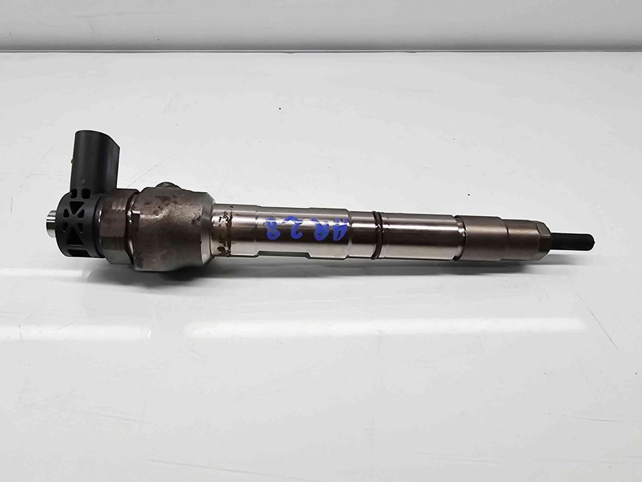 Injector  Seat Leon (5F1) [Fabr 2012-2018] 04L130277AE 2.0 TDI DFCA 14
