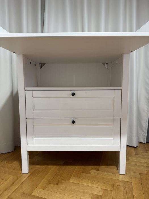 Маса за повиване