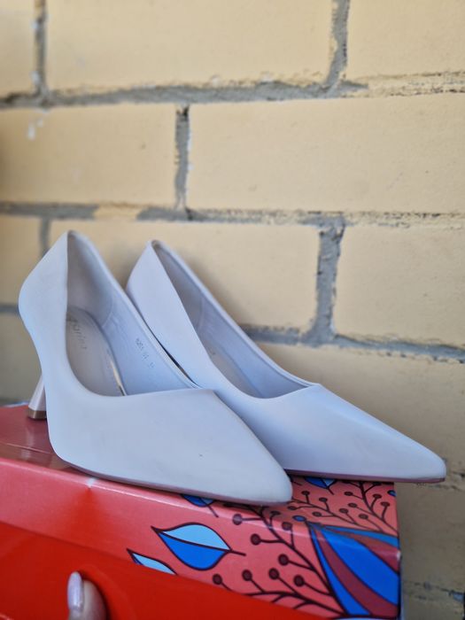 Продам туфли новый