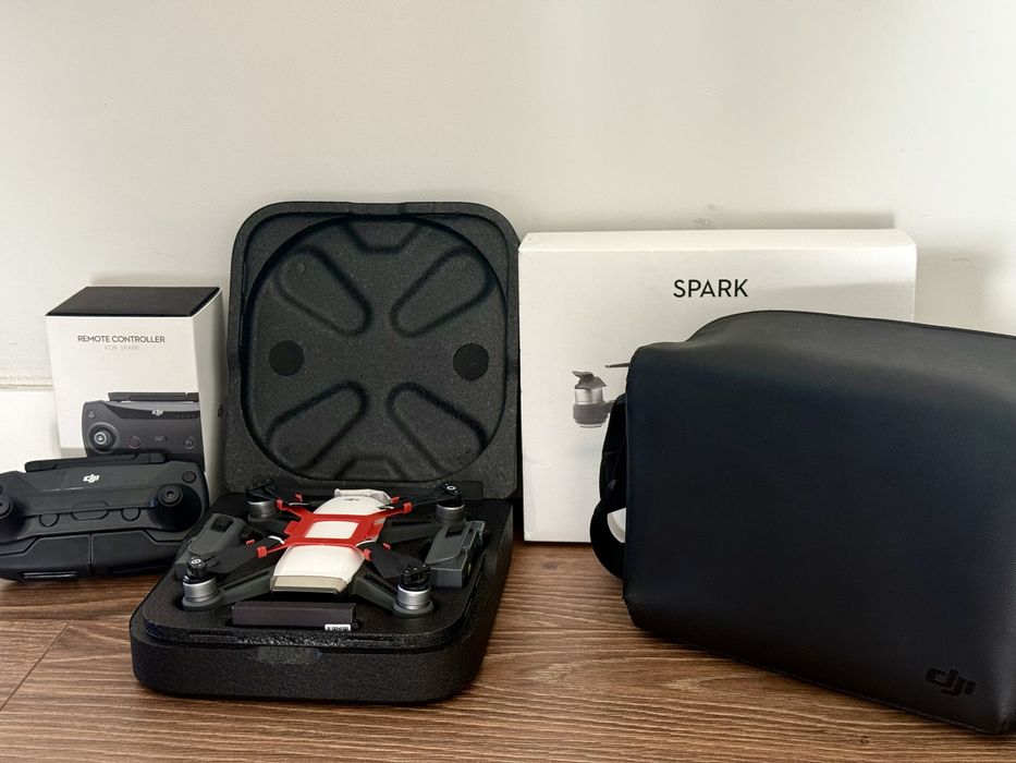 DJI Spark Fly More Package