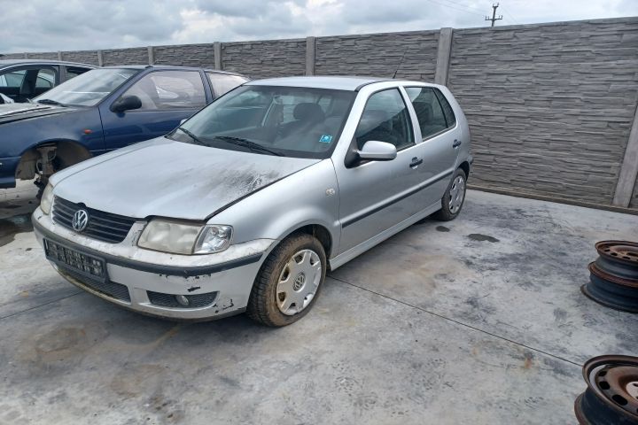 Capac culbutori Volkswagen VW Polo a 3-a generatie 6N
