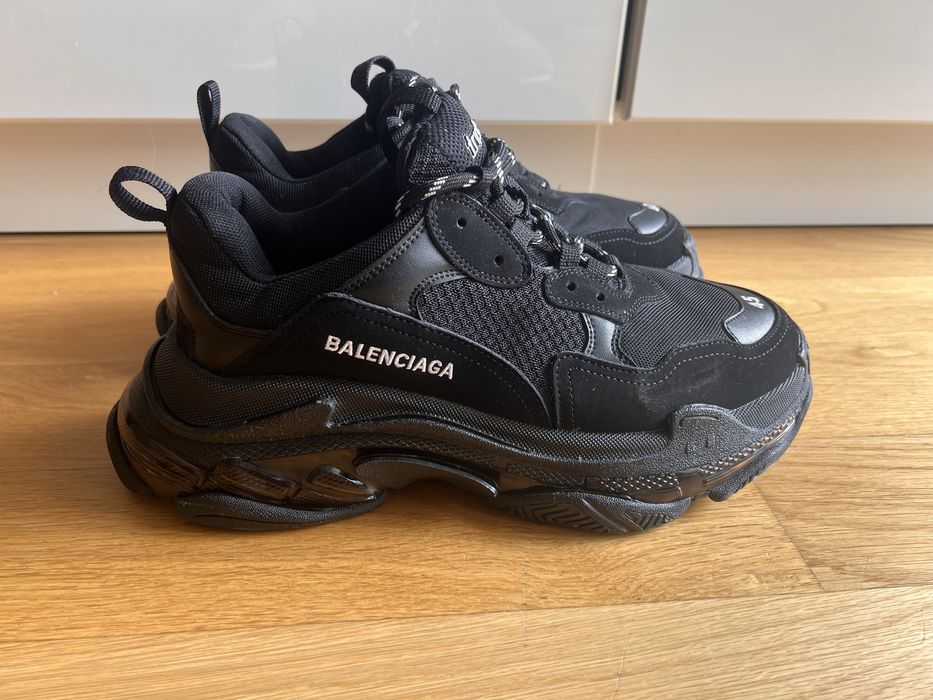 Balenciaga triple S