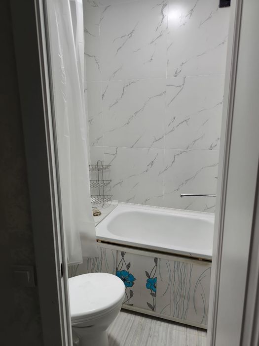 Сдам в аренду 4-х ком. квартиру