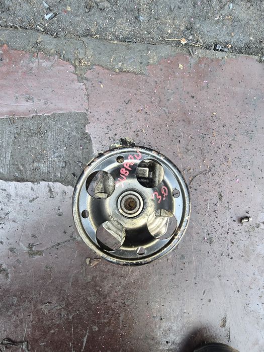 Гур насос гидроусилитель Субару оутбак Легаси 3.0 Subaru outback