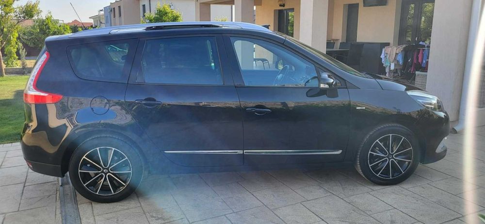 Renault Grand Scenic 7 Locuri Panoramic